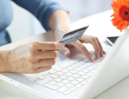 5-surprising-credit-statistics-1-intro-lg