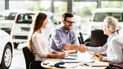 5 tips to use a car-buying service