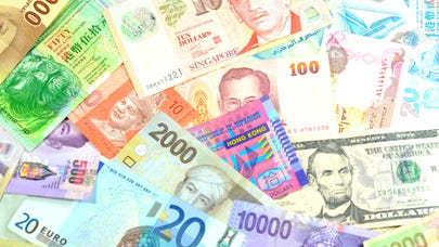 5 ways to minimize foreign currency risk