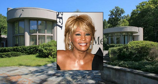 Whitney Houston House for Sale | House: © Realtor.com | Whitney Houston © s_bukley Shutterstock.com