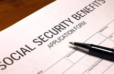 Social Security benefits applicatino form © iStock