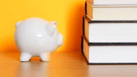 Can i use retirement savings to pay student loan?