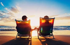 Couple relaxing in a beach in Hawaii © EpicStockMedia - Fotolia.com