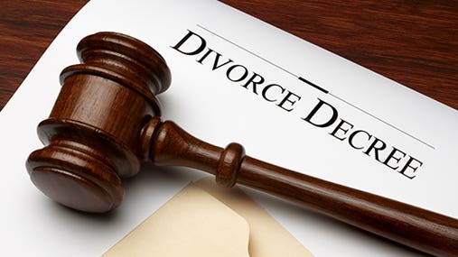 Divorce decree © Jim Barber - Fotolia.com