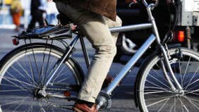 Save 7 grand by ditching your car and biking to work?