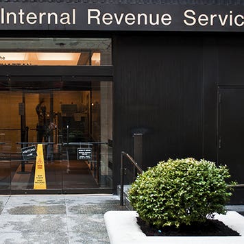 IRS building © Andrew F. Kazmierski/Shutterstock.com