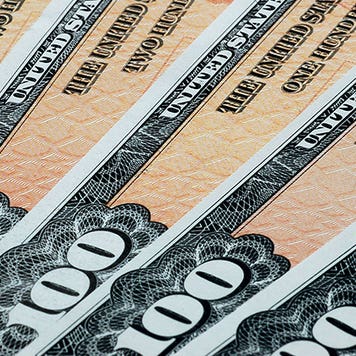 Savings bonds © Stephen VanHorn/Shutterstock.com