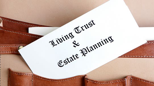 Living trust and estate planning © James R. Martin/Shutterstock.com