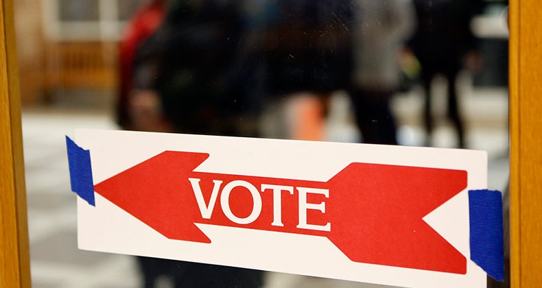 Vote sign © KEVIN LAMARQUE/Reuters/Corbis