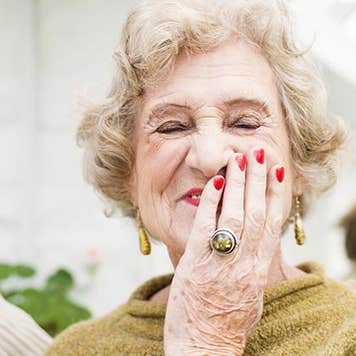 Happy elderly woman with adult daughter | redheadpictures/Cultura/Getty Images