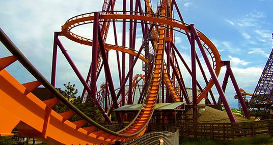 Orange roller coaster © Jessica Bethke/Shutterstock.com