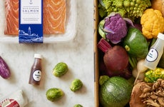 Blue Apron flat lay of food delivery box