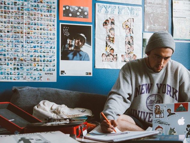 Why So Few Banks Refinance Student Loans Bankrate Com Why So Few Banks Refinance Student Loans Bankrate Com