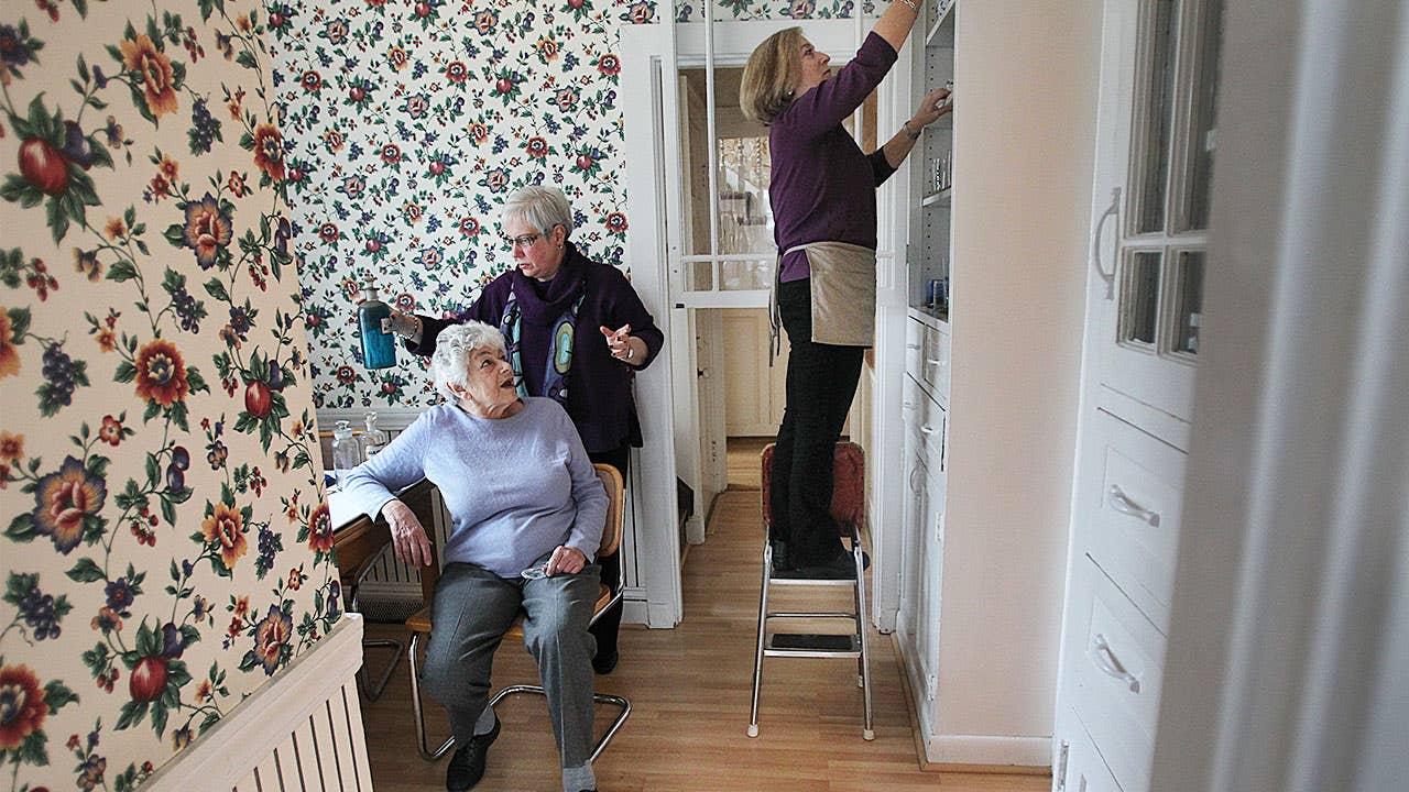 Senior retirees moving house