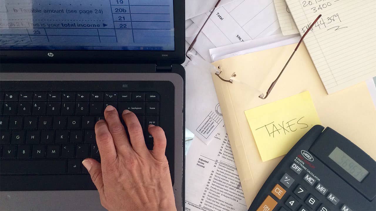 Man preparing taxes