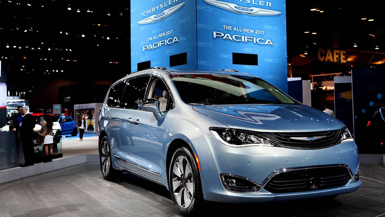 Chrysler Pacifica at auto show