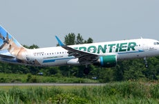Frequent flyer guide to the Frontier Miles program