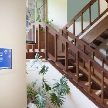 Smart home thermometer