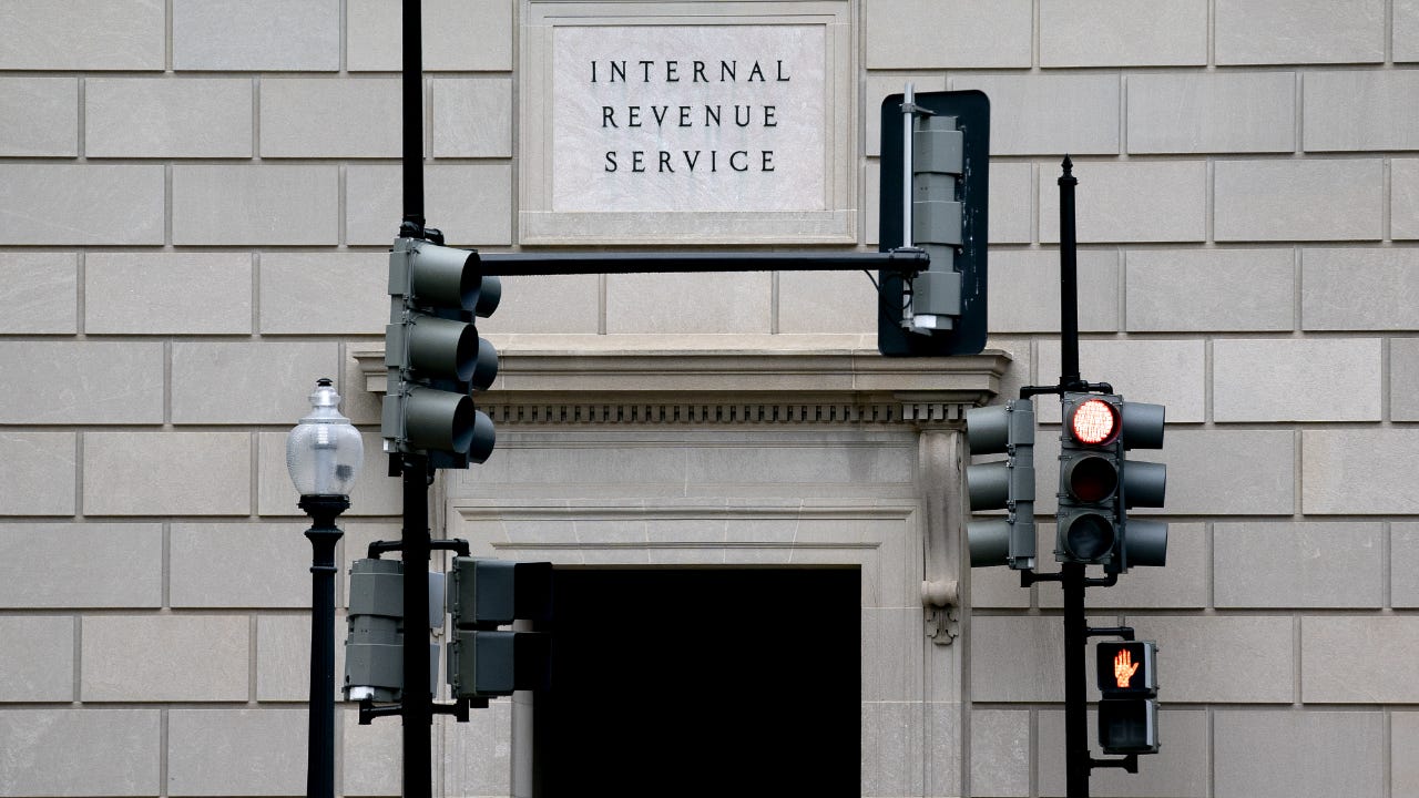 A picture of a door to the IRS building