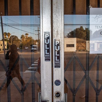A framing art gallery is closed in Venice Beach, California, during the coronavirus pandemic.