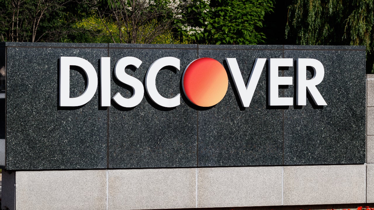 Discover sign.