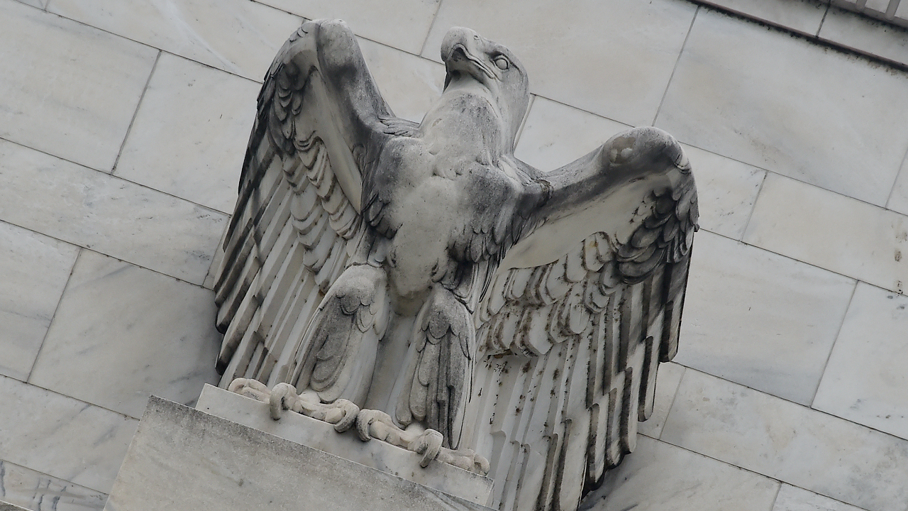 Eagle statue on the Fed's Eccles building