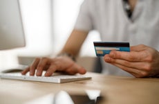 Best credit cards for paying off debt in 2022
