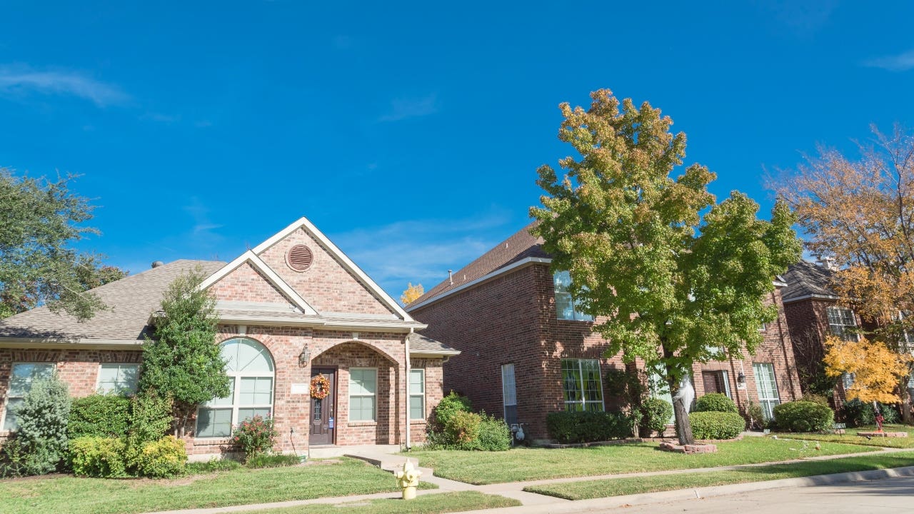 A neighborhood of single-family homes in Texas
