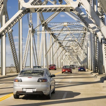 Traffic on Brent Spence Bridge of Kentucky.