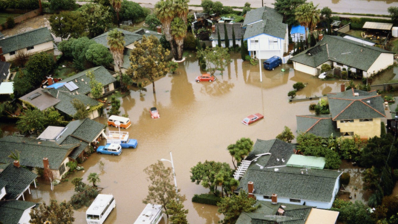 Residential area in California suburbs that has been flooded