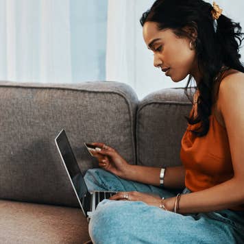 Woman shopping online