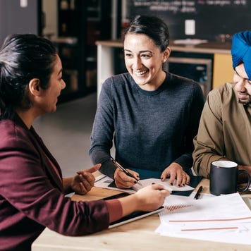 Couple and financial advisor