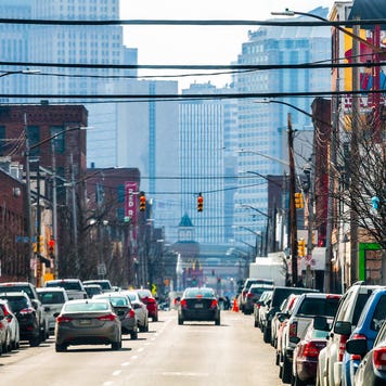 city street in Pittsburg, Pennsylvania