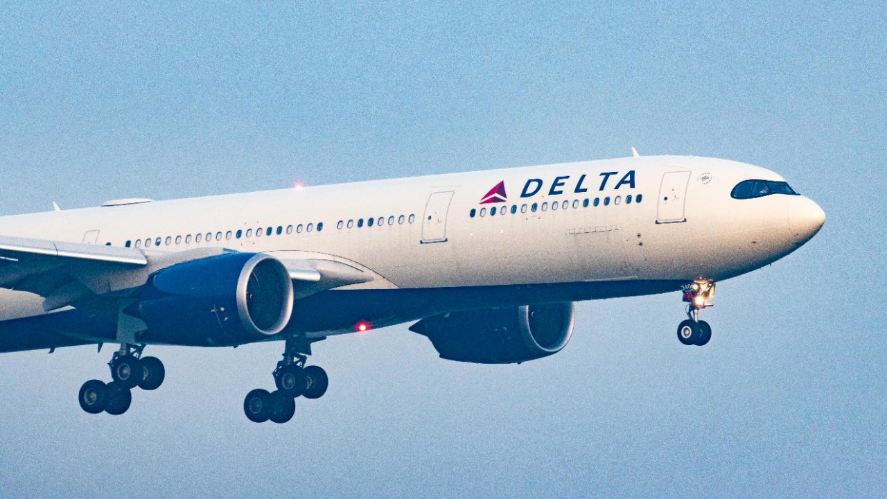 Frequent Flyer Guide To Delta SkyMiles