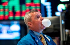 Worried about a market bubble? 4 tips to protect your portfolio