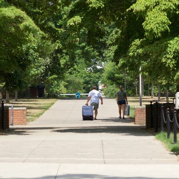 Students move in on a college campus