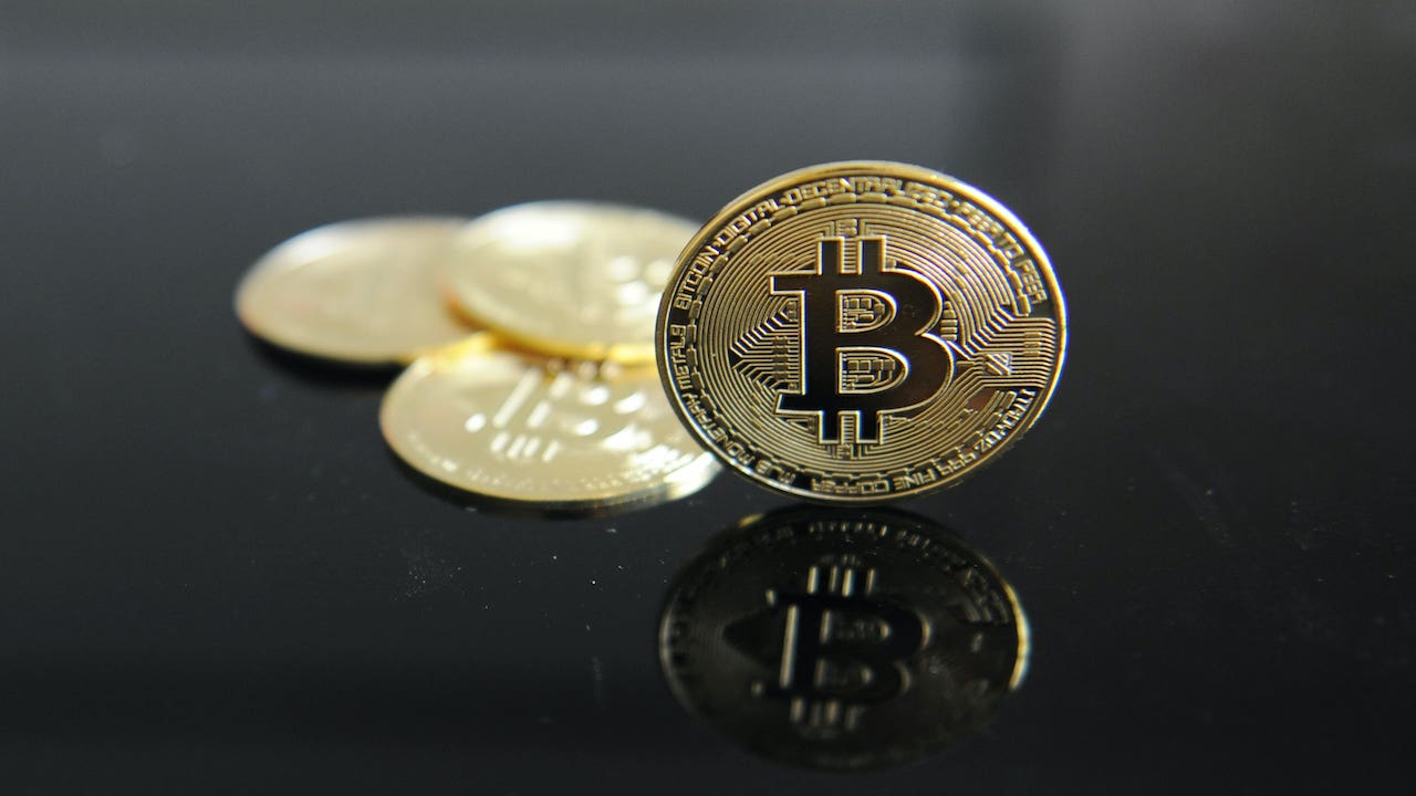 cumpără bitcoin investind în bitcoin