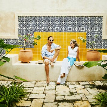 couple relaxing on vacation