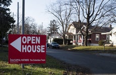 For some homebuyers, surge in mortgage rates creates new urgency