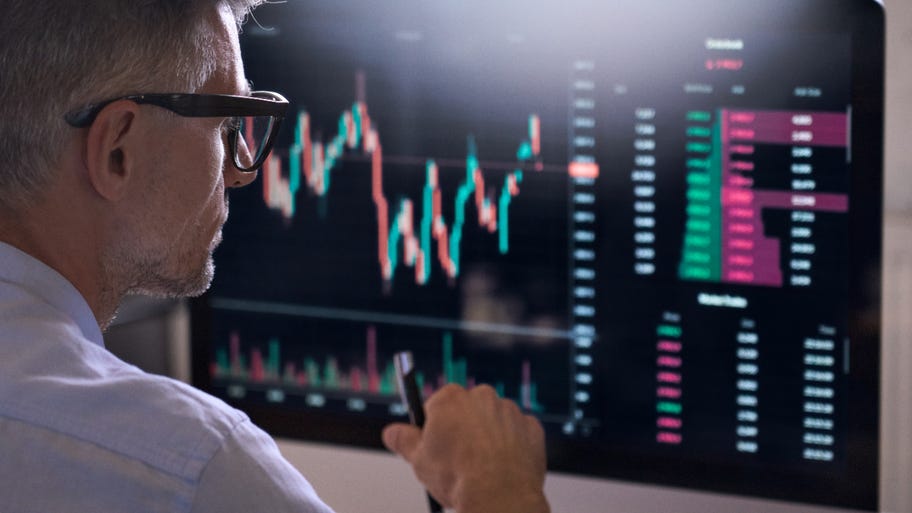 5 Ways To Tell If A Stock Is Overvalued | Bankrate