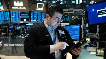 Survey: Market analysts see stocks jumping more than 11% over the coming year