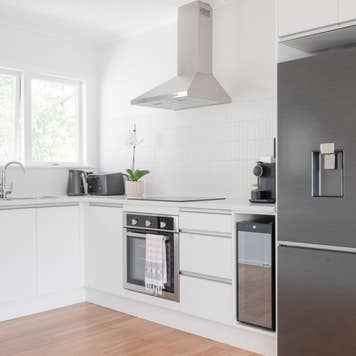 Kitchen appliances