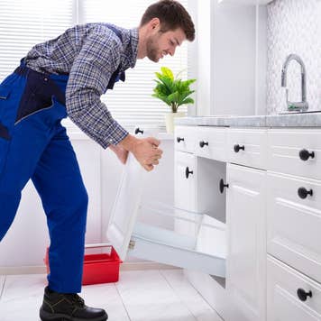 Frugal ways to remodel a kitchen