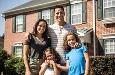 Study finds Hispanic homebuyers most likely to use risky, nontraditional financing
