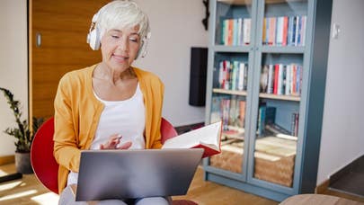 5 top side hustles for retirees: How to bring in extra income now