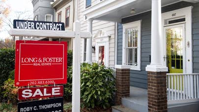 How home sellers can start a bidding war