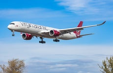 virgin atlantic plane taking off