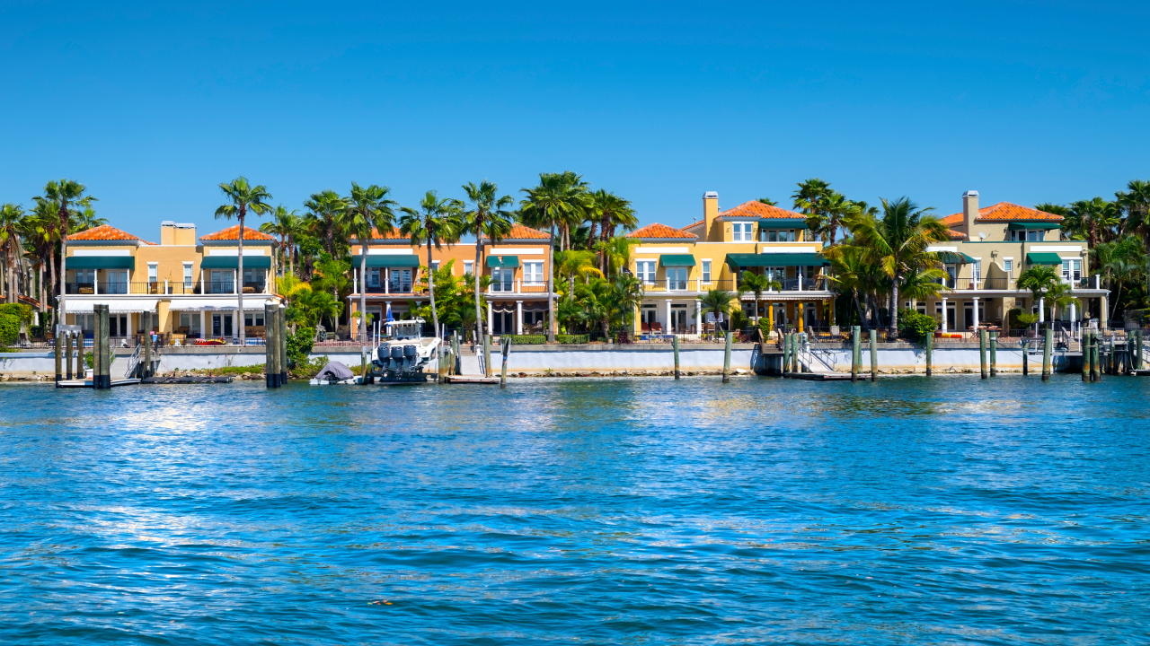 Row of homes in Tampa, Florida