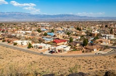 view of homes in an Albuquerque, New Mexico metro area neighborhood