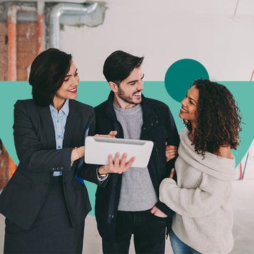 A couple speaking with an expert about renters insurance